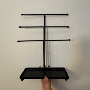 Jewelry holder and organizer